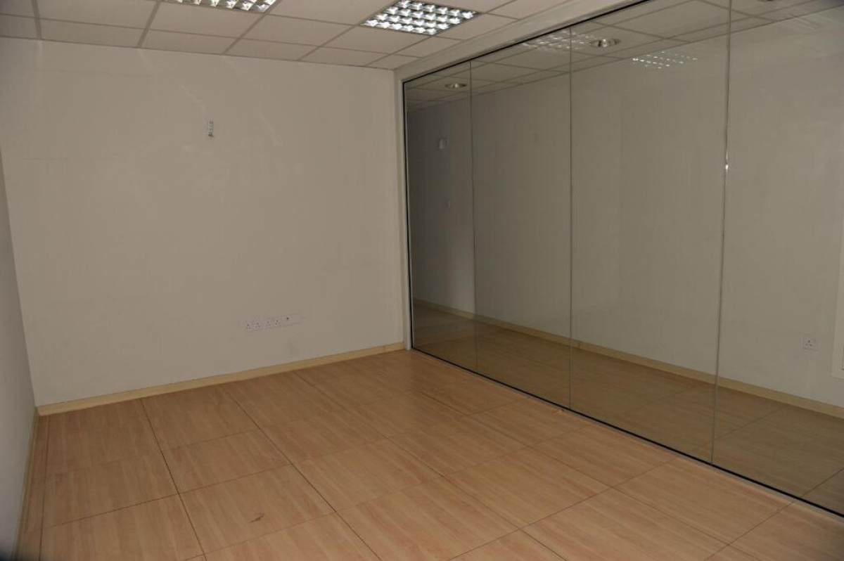 230m2 Commercial property in Nicosia, Cyprus No. 37974