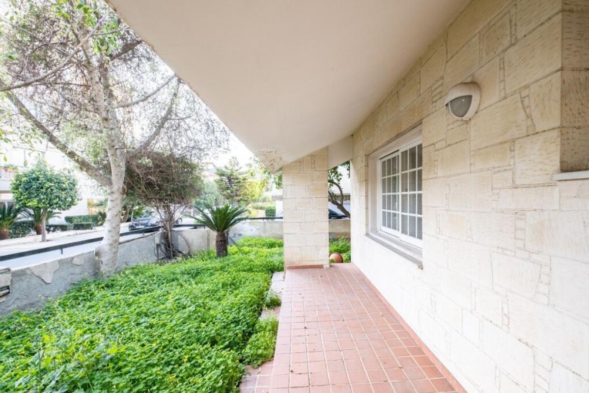 350m2 Villa in Nicosia, Cyprus No. 37977