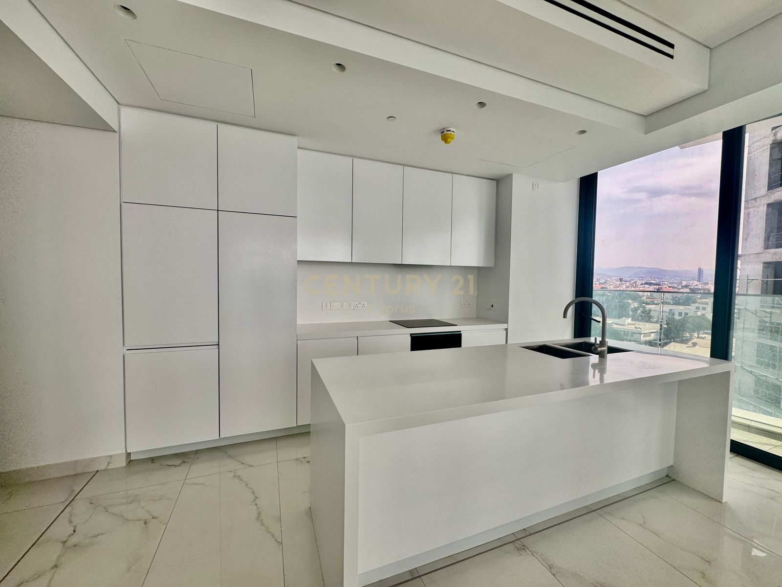 3 dormitorios Apartamento en Limassol, Chipre No. 32712
