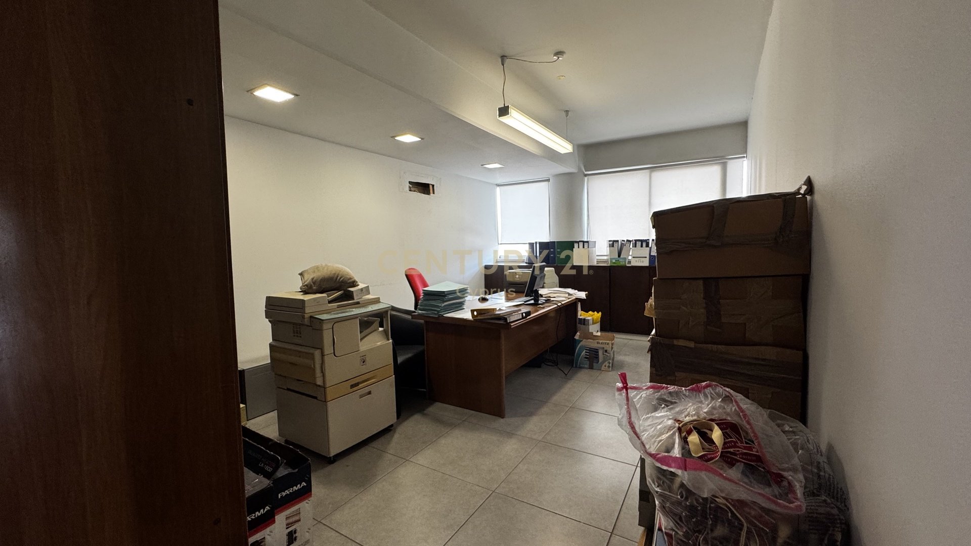 500m2 Oficina en Agios Ioannis, Limassol, Chipre No. 53911