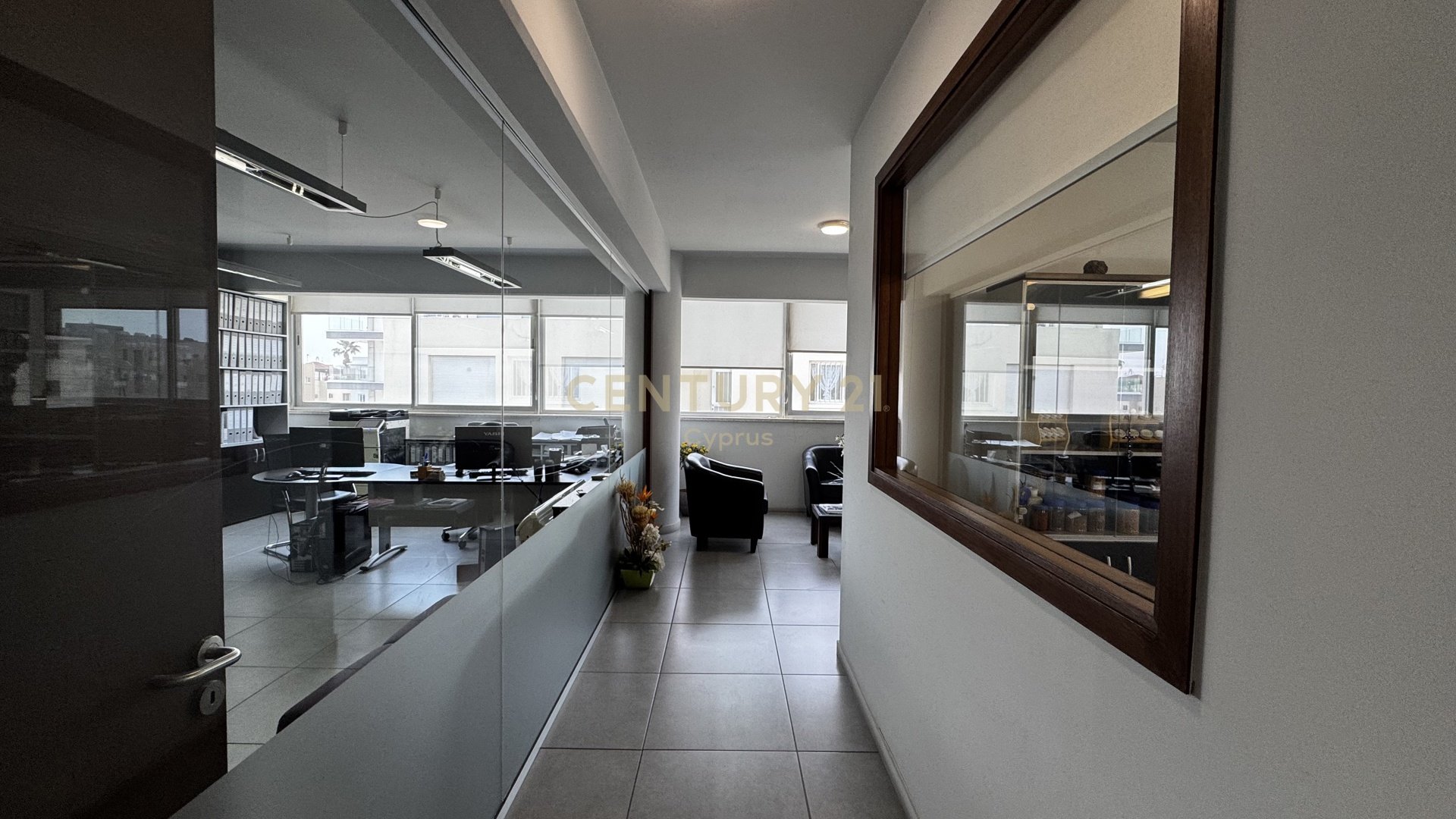 500m2 Oficina en Agios Ioannis, Limassol, Chipre No. 53911