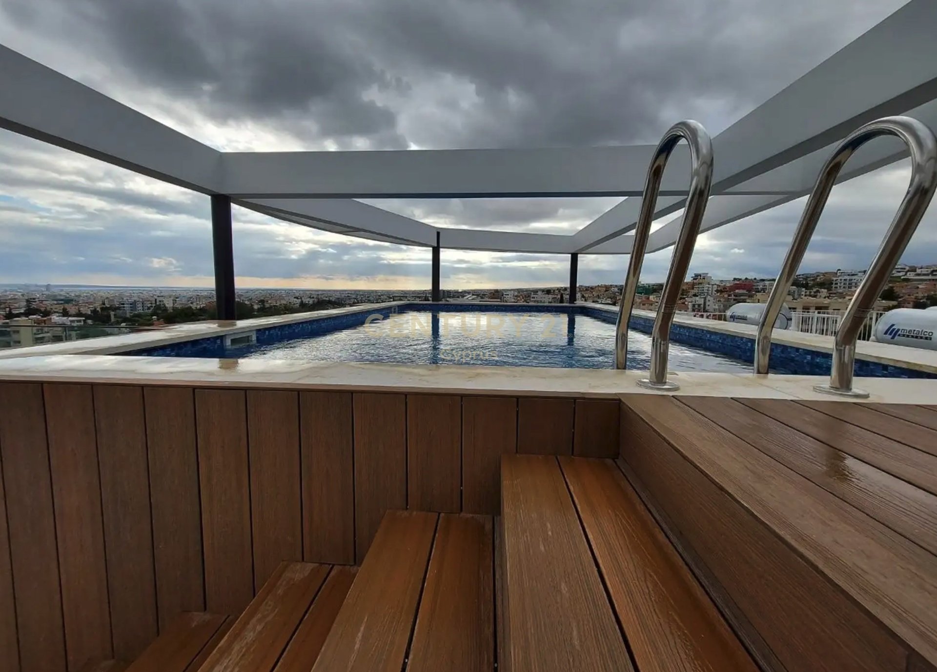 3 bedrooms Penthouse in Mesa Geitonia, Limassol, Cyprus No. 53913