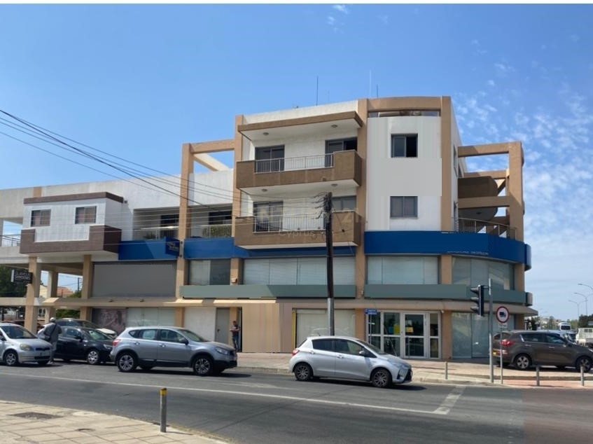 430m2 Bureau à Lakatamia, Nicosia, Chypre No. 54060