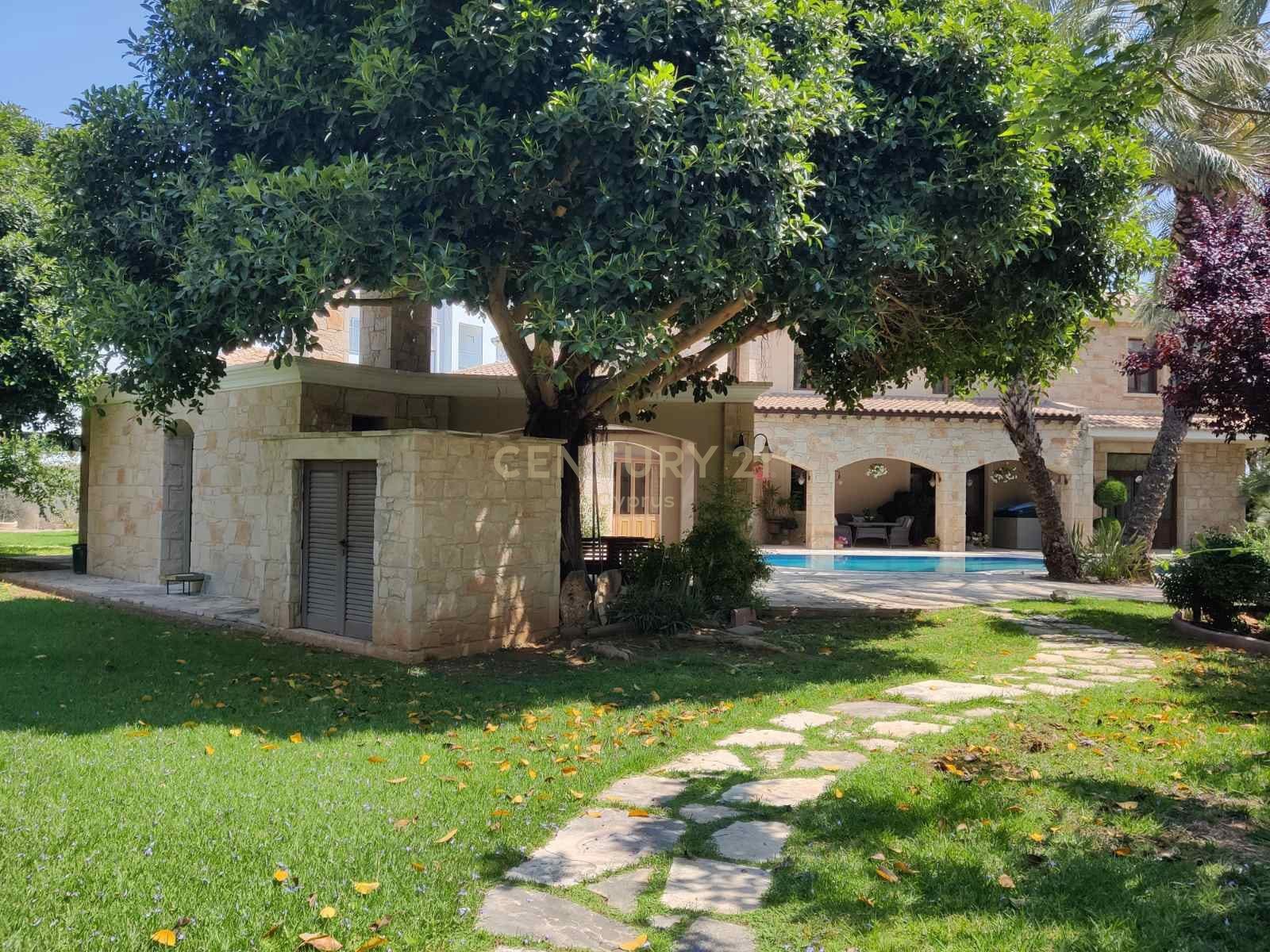 5 dormitorios Villa en Ypsonas, Limassol, Chipre No. 54057