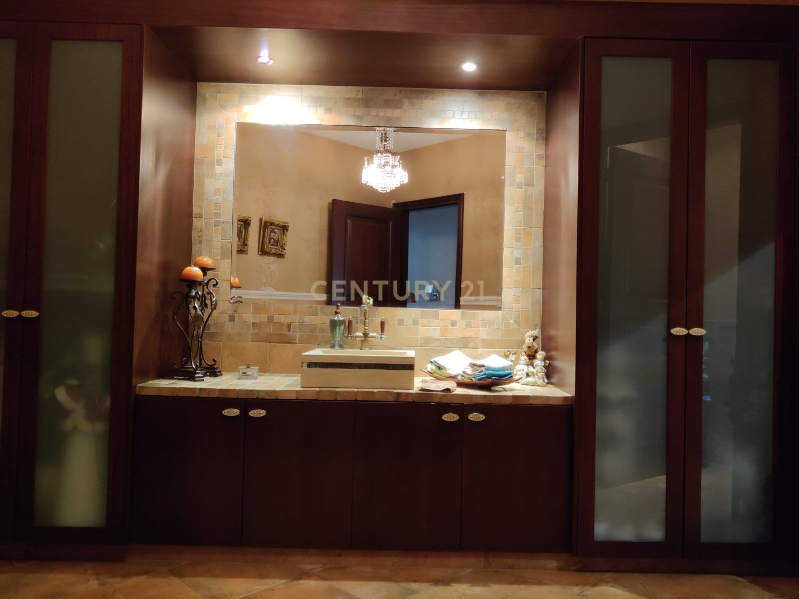 5 dormitorios Villa en Ypsonas, Limassol, Chipre No. 54057