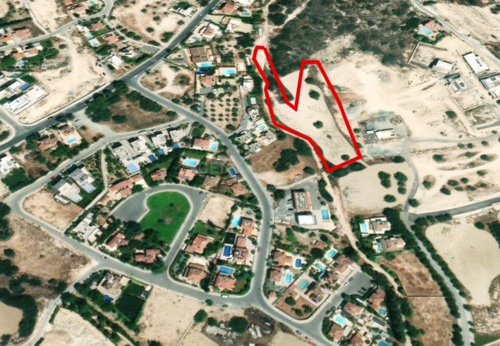 Land in Agios Tychonas, Limassol, Cyprus No. 54054