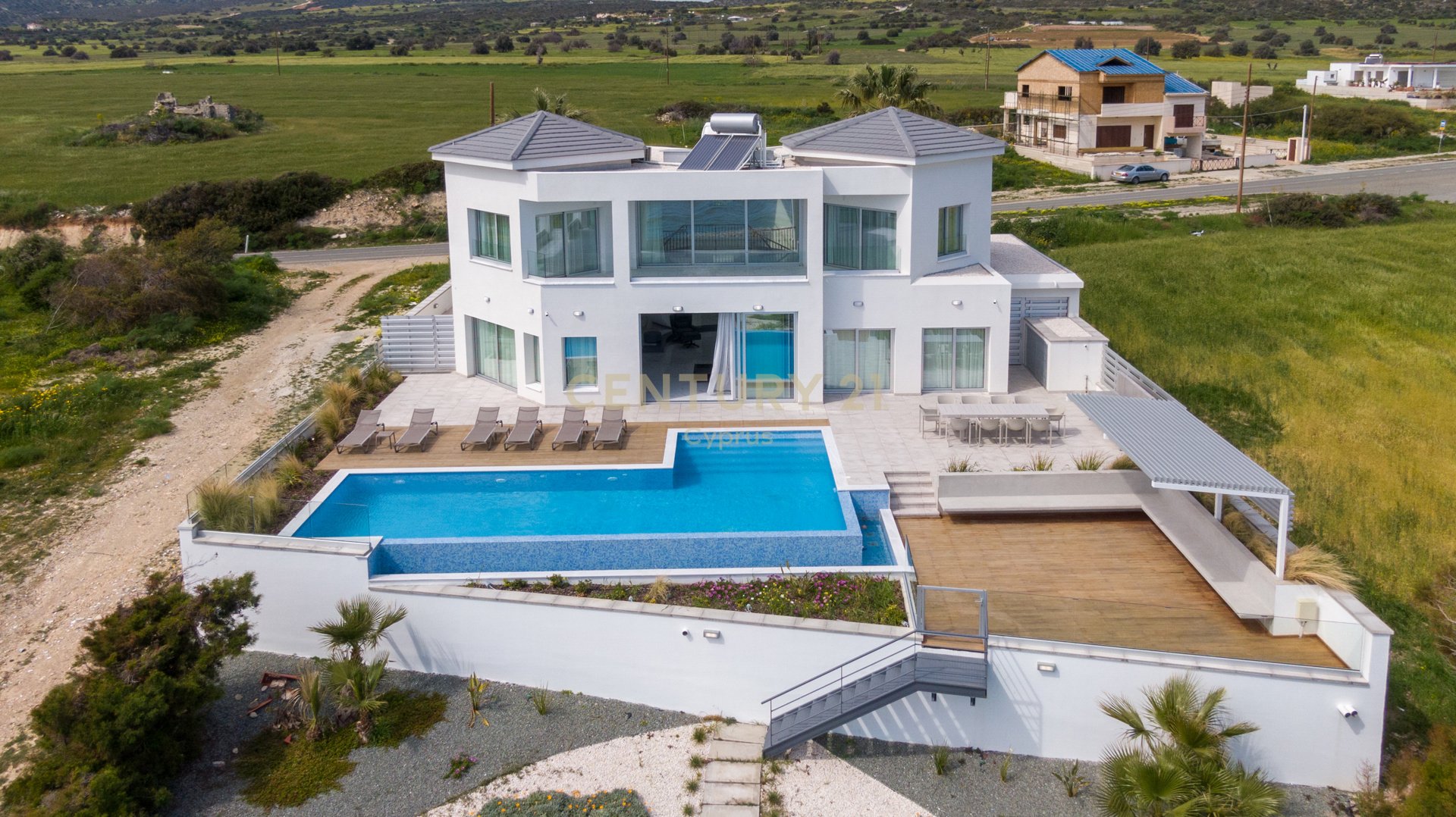 5 bedrooms Villa in Agios Theodoros, Limassol, Cyprus No. 56122