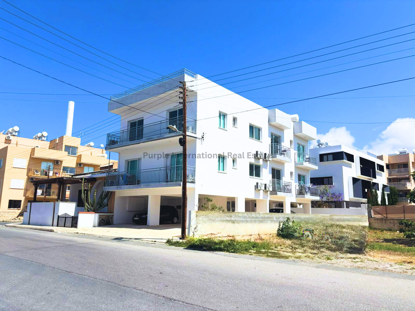 2 bedrooms Commercial property in Kato Paphos, Paphos, Cyprus No. 54794