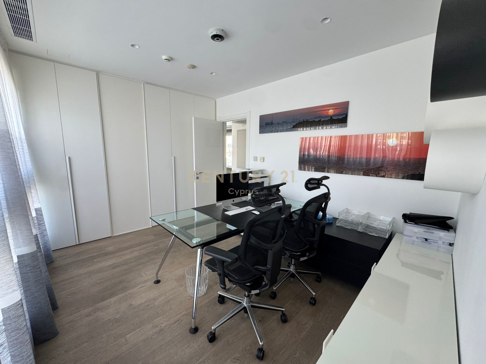 112m2 Bureau à Agios Tychonas, Limassol, Chypre No. 53896