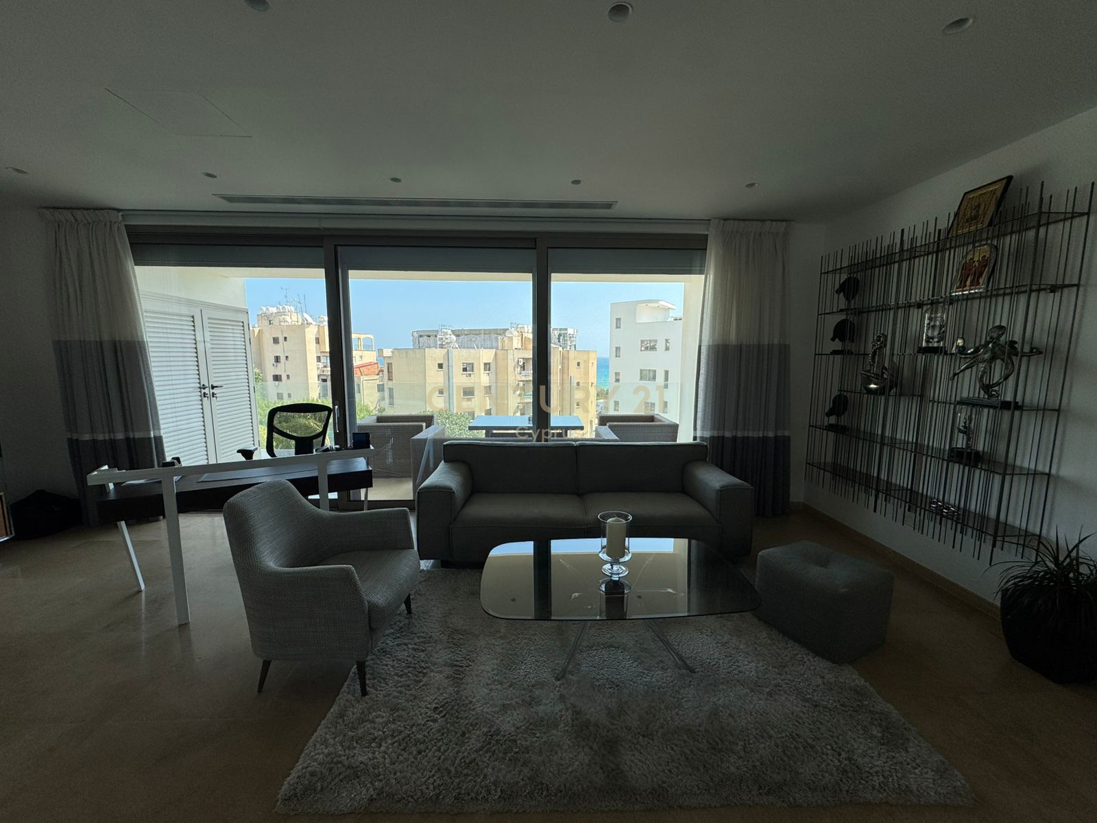 112m2 Bureau à Agios Tychonas, Limassol, Chypre No. 53896