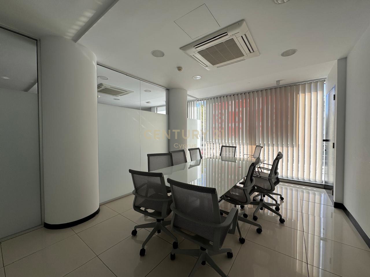 326m2 Oficina en Mesa Geitonia, Limassol, Chipre No. 53641
