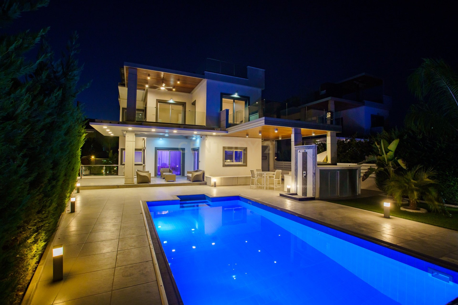4 dormitorios Villa en Agios Tychonas, Limassol, Chipre No. 53647