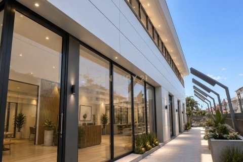 464m2 Oficina en Kato Polemidia, Limassol, Chipre No. 53643