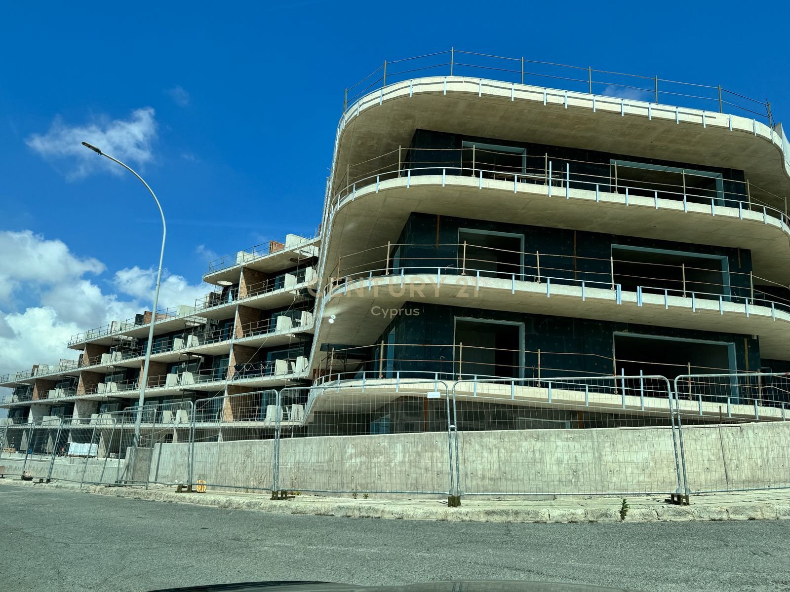 2 bedrooms Apartment in Germasogeia, Limassol, Cyprus No. 53644