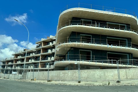 2 bedrooms Apartment in Germasogeia, Limassol, Cyprus No. 53644