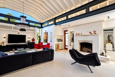 4 dormitorios Villa en Mesa Geitonia, Limassol, Chipre No. 58561