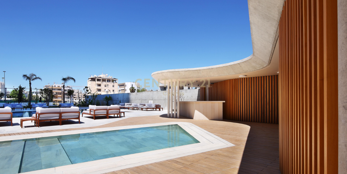 2 bedrooms Apartment in Limassol, Cyprus No. 54275