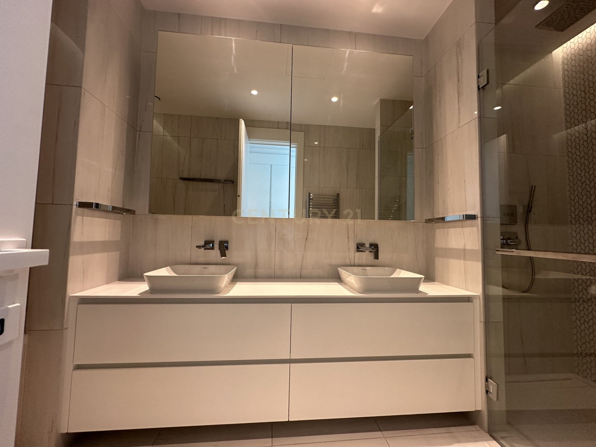 4 chambres Appartement à Germasogeia, Limassol, Chypre No. 56132