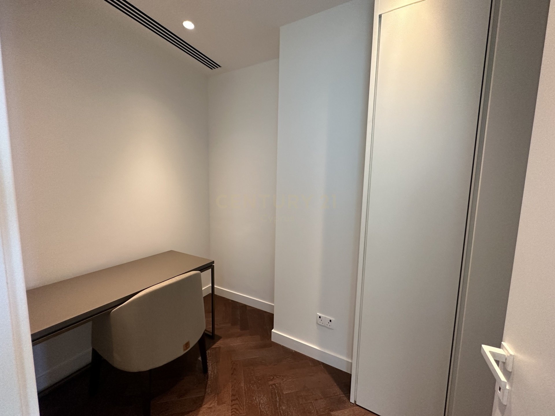 4 chambres Appartement à Germasogeia, Limassol, Chypre No. 56132