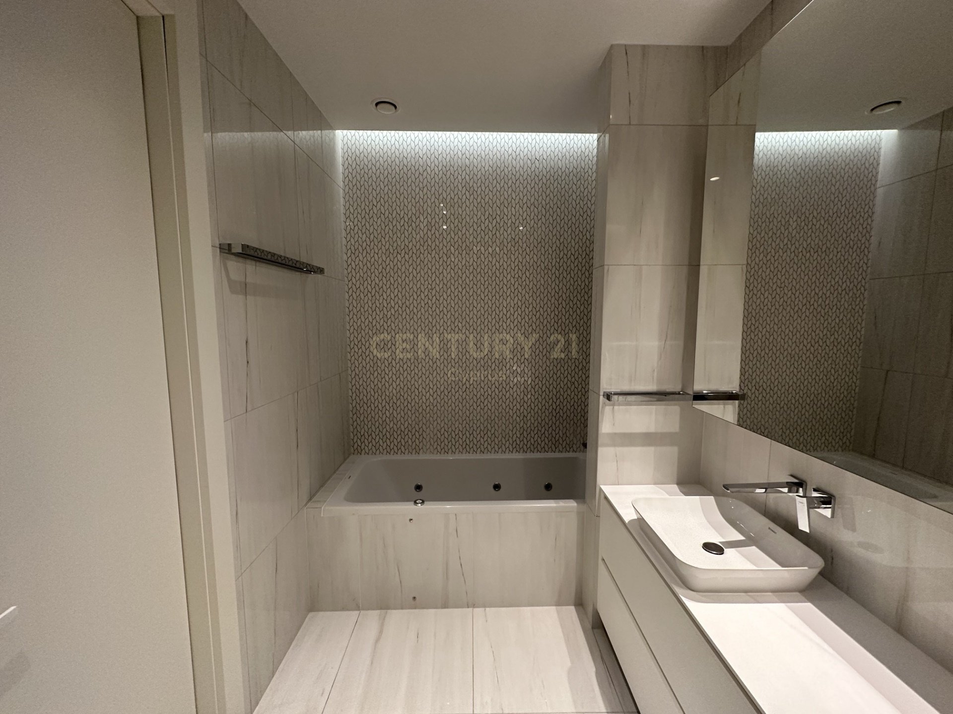 4 chambres Appartement à Germasogeia, Limassol, Chypre No. 56132
