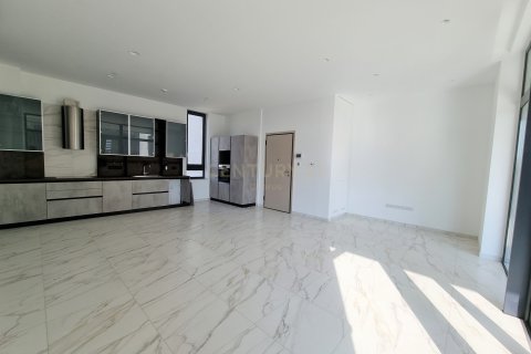 3 bedrooms Apartment in Germasogeia, Limassol, Cyprus No. 6675