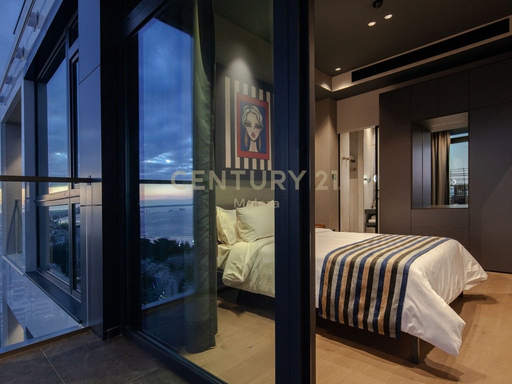 3 bedrooms Apartment in Germasogeia, Limassol, Cyprus No. 6675