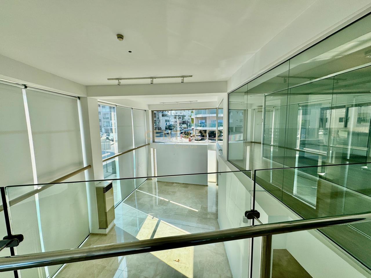 717m2 Bureau à Limassol, Chypre No. 53797