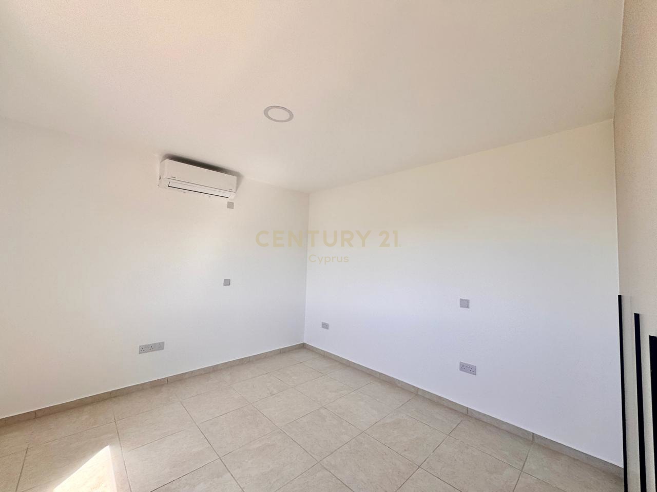7 chambres Villa à Moni, Limassol, Chypre No. 55332