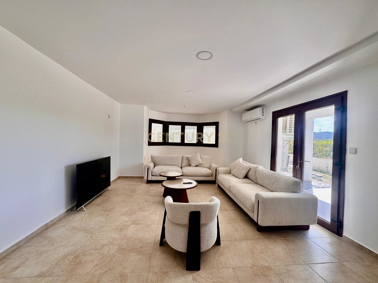 7 chambres Villa à Moni, Limassol, Chypre No. 55332