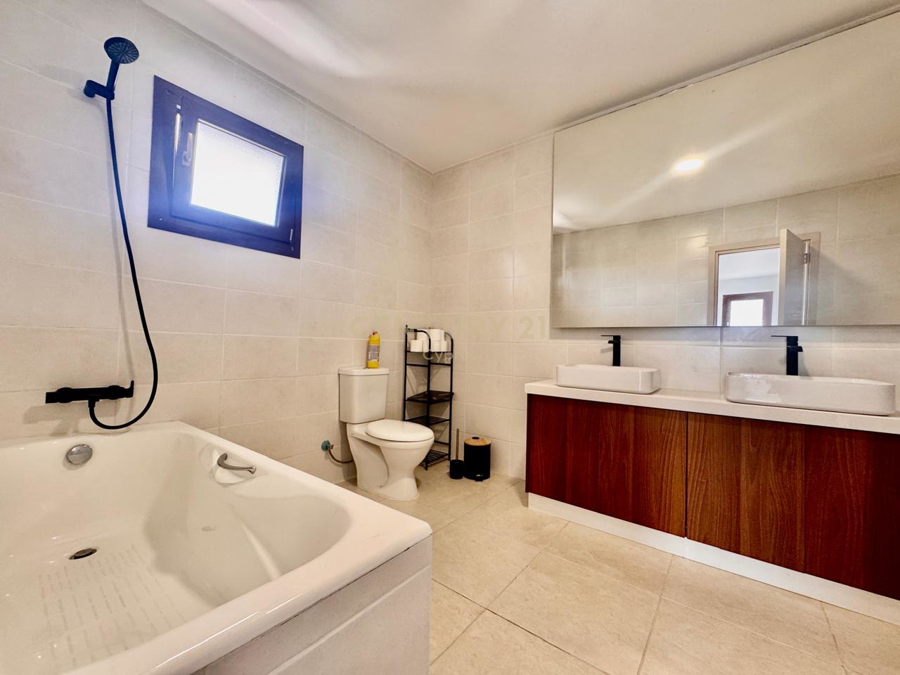 7 chambres Villa à Moni, Limassol, Chypre No. 55332