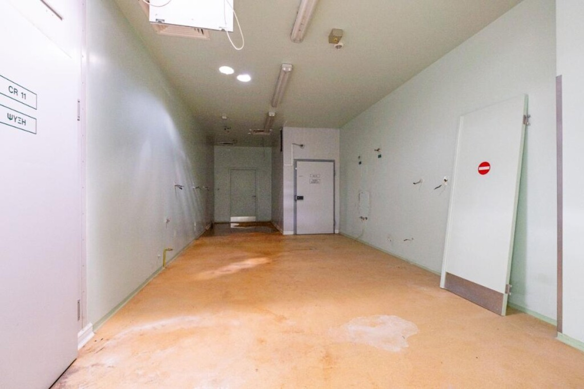 1210m2 Local comercial en Paphos, Chipre No. 37962