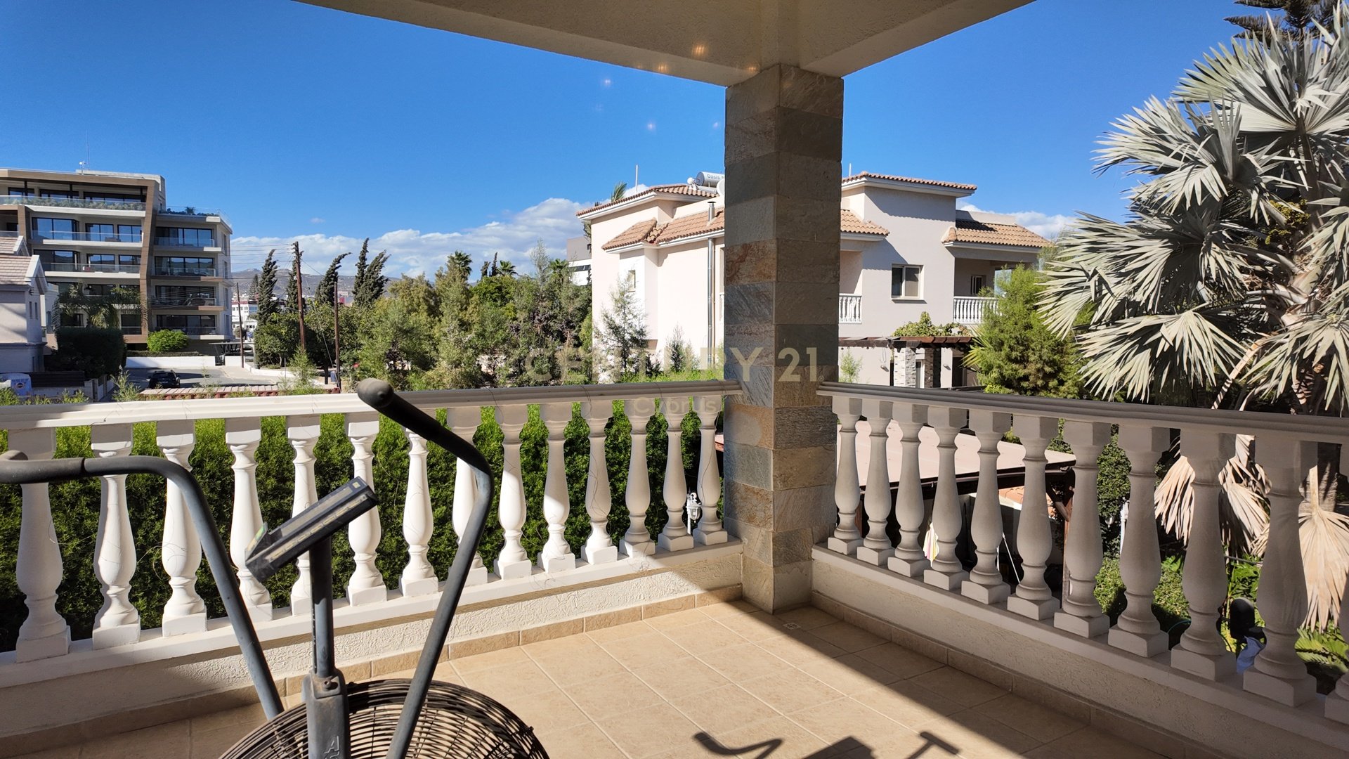 4 dormitorios Villa en Agios Athanasios, Limassol, Chipre No. 54155