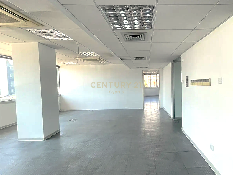 388m2 Oficina en Limassol, Chipre No. 54154