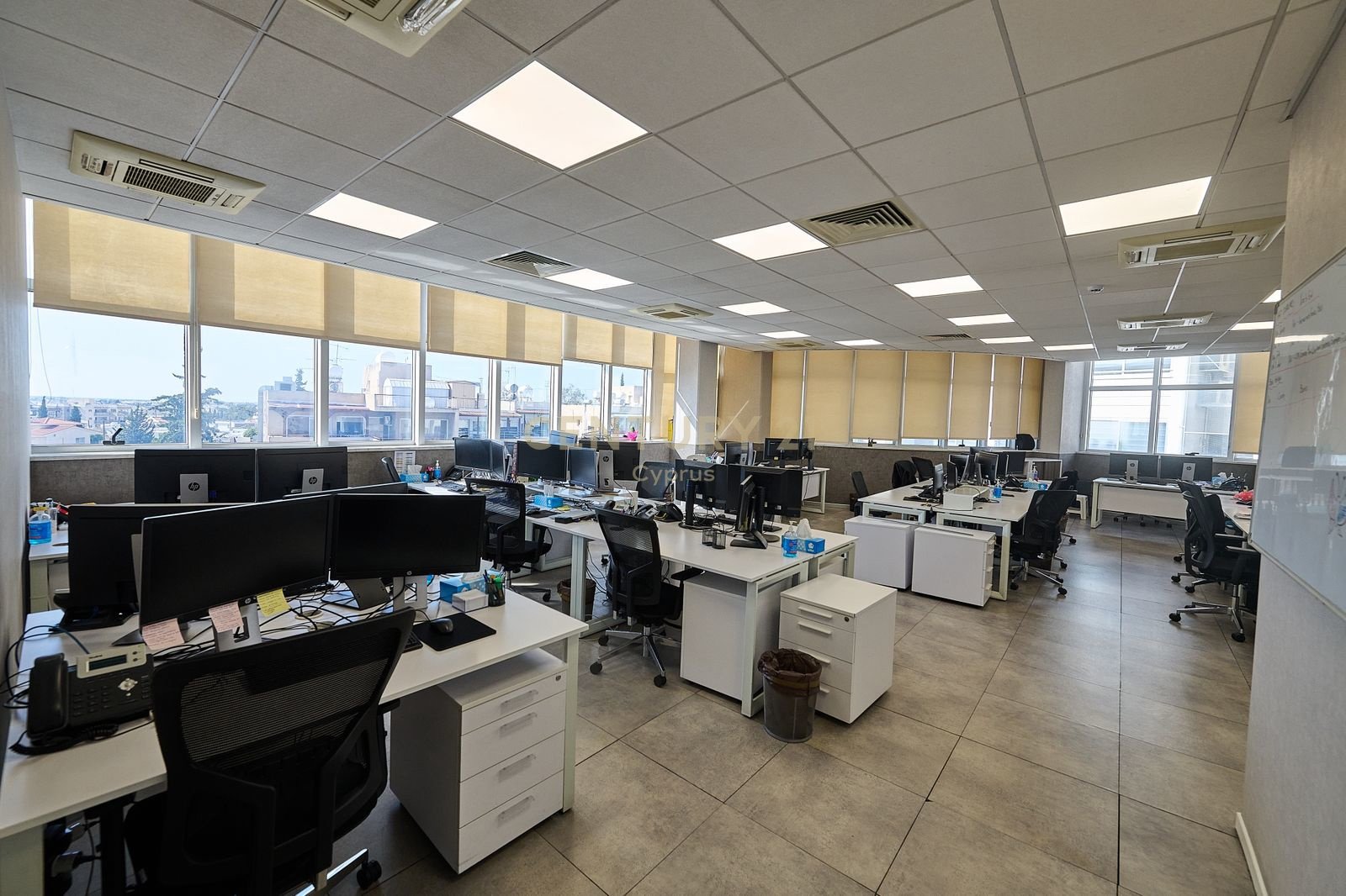 855m2 Oficina en Limassol, Chipre No. 54039