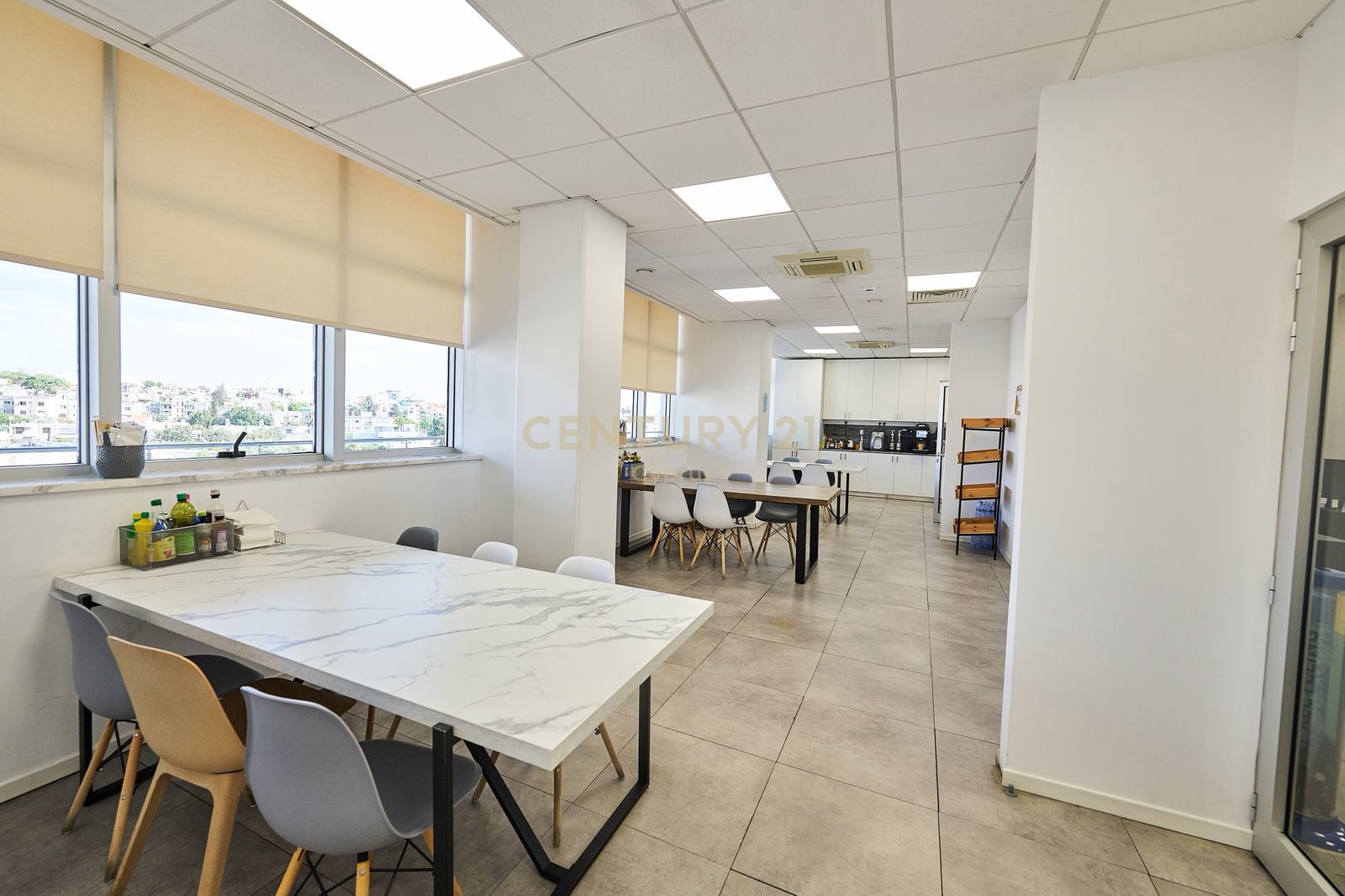 855m2 Oficina en Limassol, Chipre No. 54039