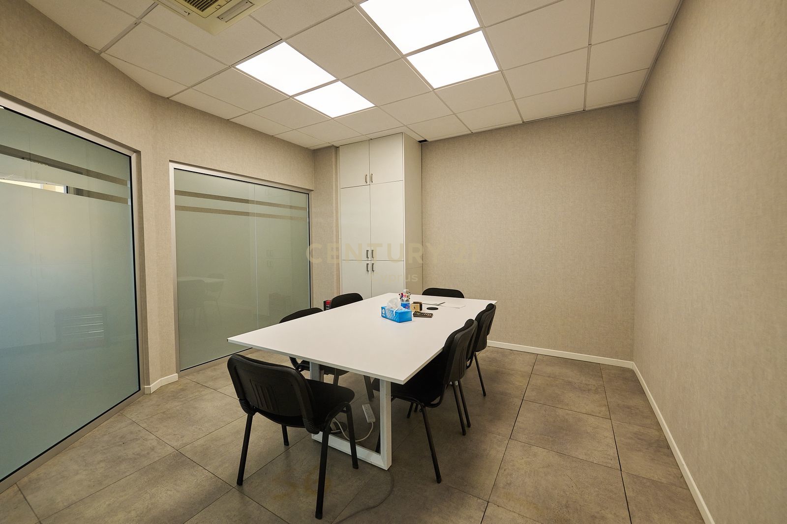 855m2 Oficina en Limassol, Chipre No. 54039