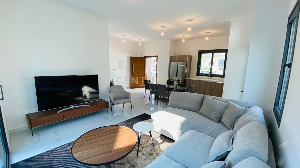 2 bedrooms Villa in Germasogeia, Limassol, Cyprus No. 54038