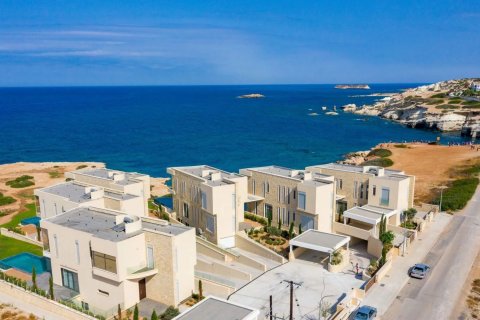 3 dormitorios Villa en Paphos, Chipre No. 43165