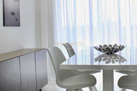 1 bedroom Apartment in Germasogeia, Limassol, Cyprus No. 57422