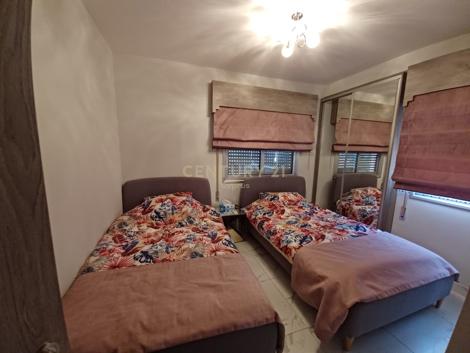 Квартира с 2 спальнями в Агиос Тихонас, Лимасол, Кипр № 57424
