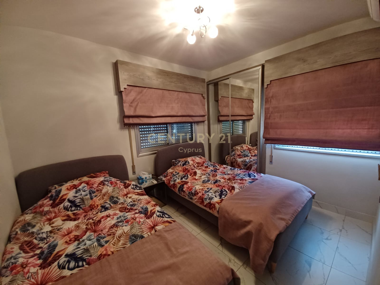 Квартира с 2 спальнями в Агиос Тихонас, Лимасол, Кипр № 57424