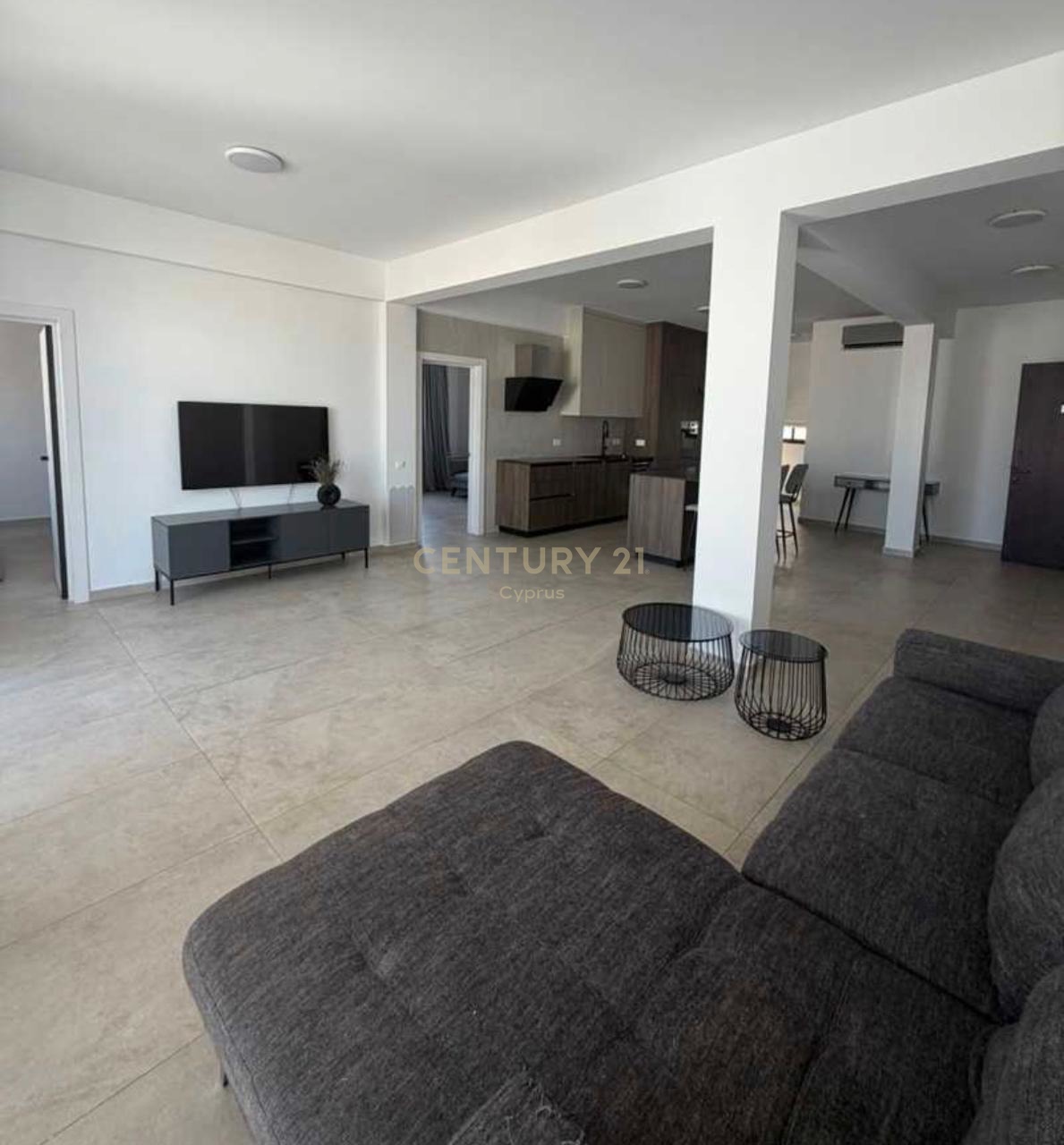 3 bedrooms Apartment in Limassol, Cyprus No. 57423