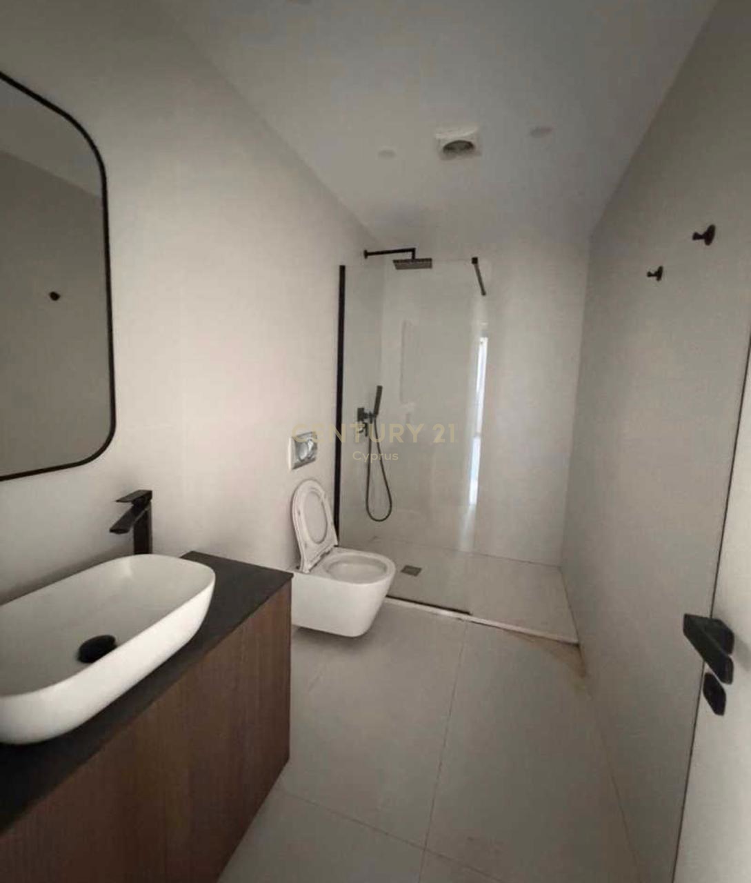 3 bedrooms Apartment in Limassol, Cyprus No. 57423