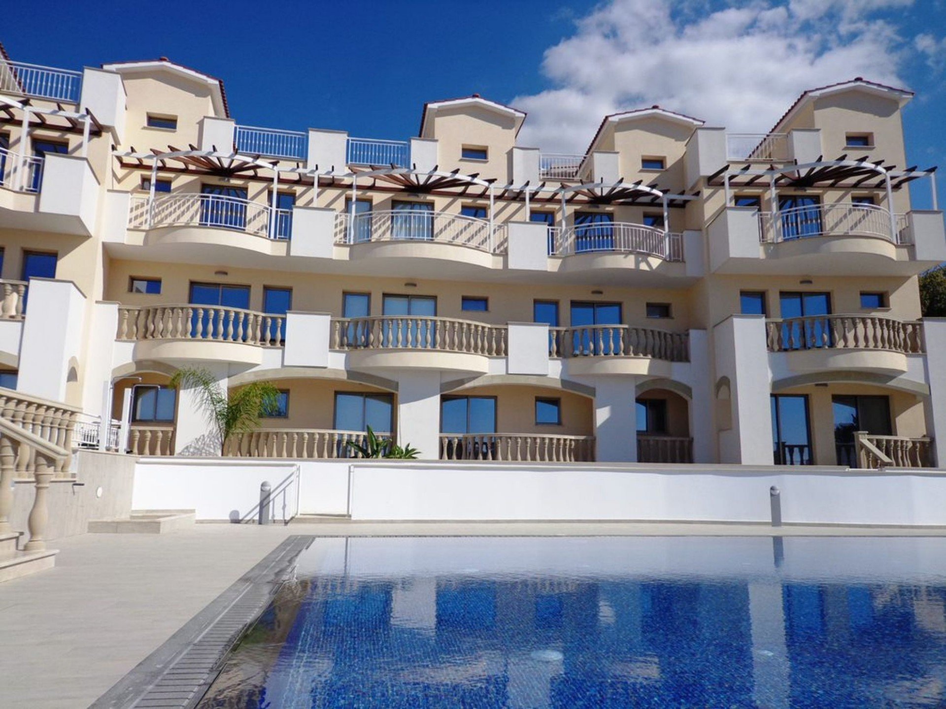 3 bedrooms Apartment in Paphos, Cyprus No. 45855