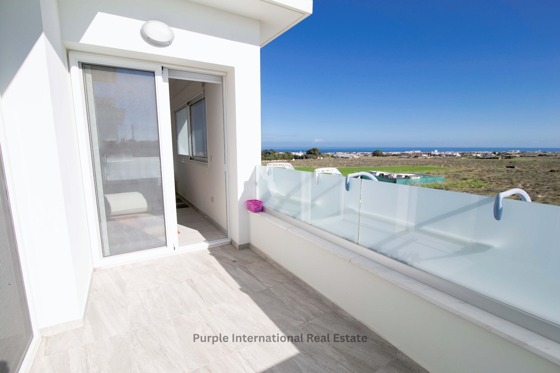 4 bedrooms Villa in Paralimni, Ammochostos, Cyprus No. 36196