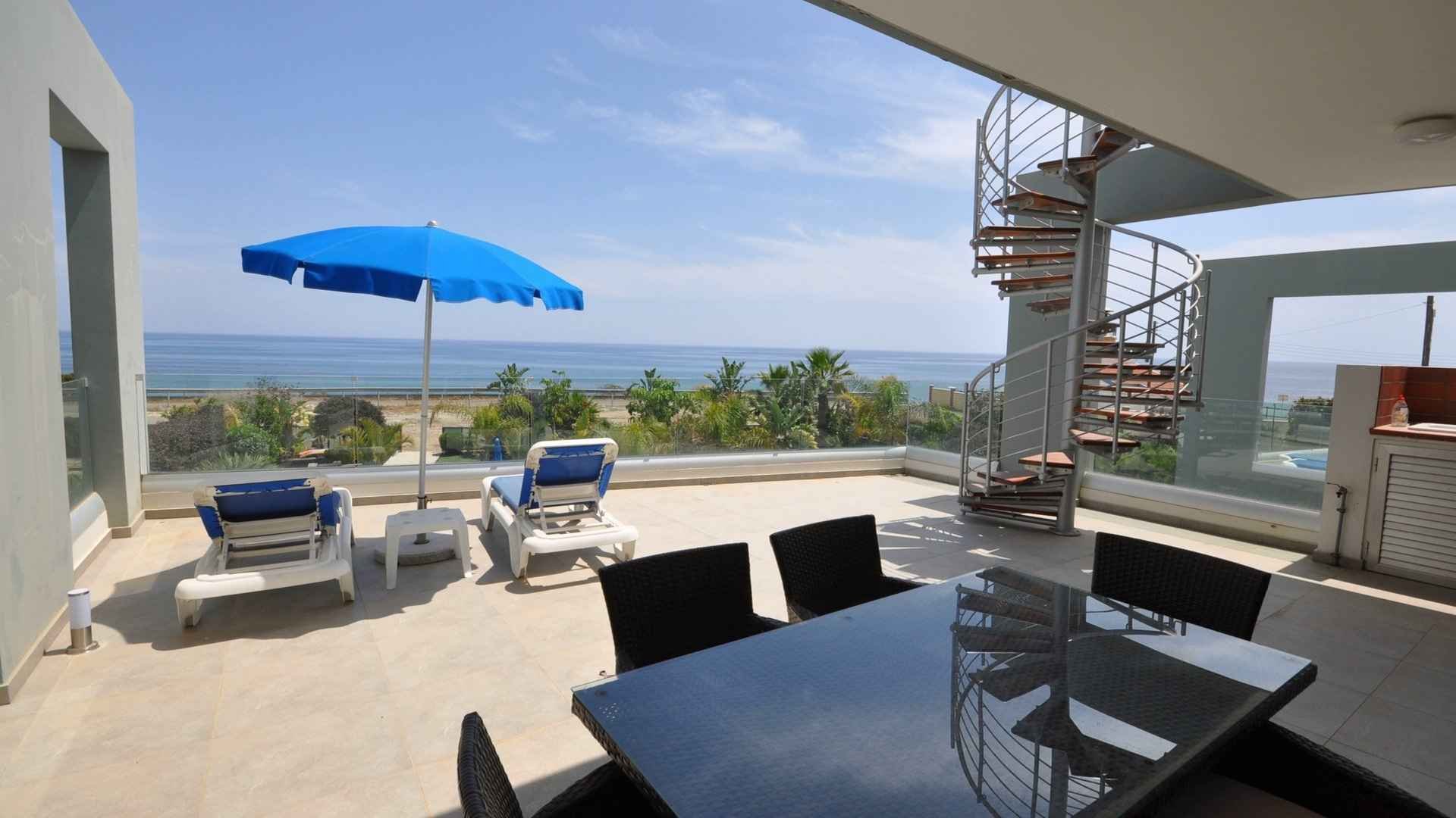FAROS LUXURY APARTMENTS in Pervolia, Larnaka, Cyprus No. 6983