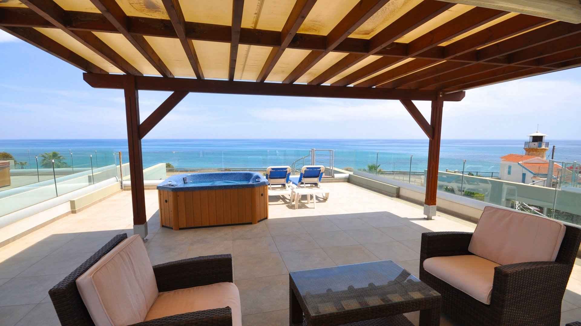 FAROS LUXURY APARTMENTS in Pervolia, Larnaka, Cyprus No. 6983