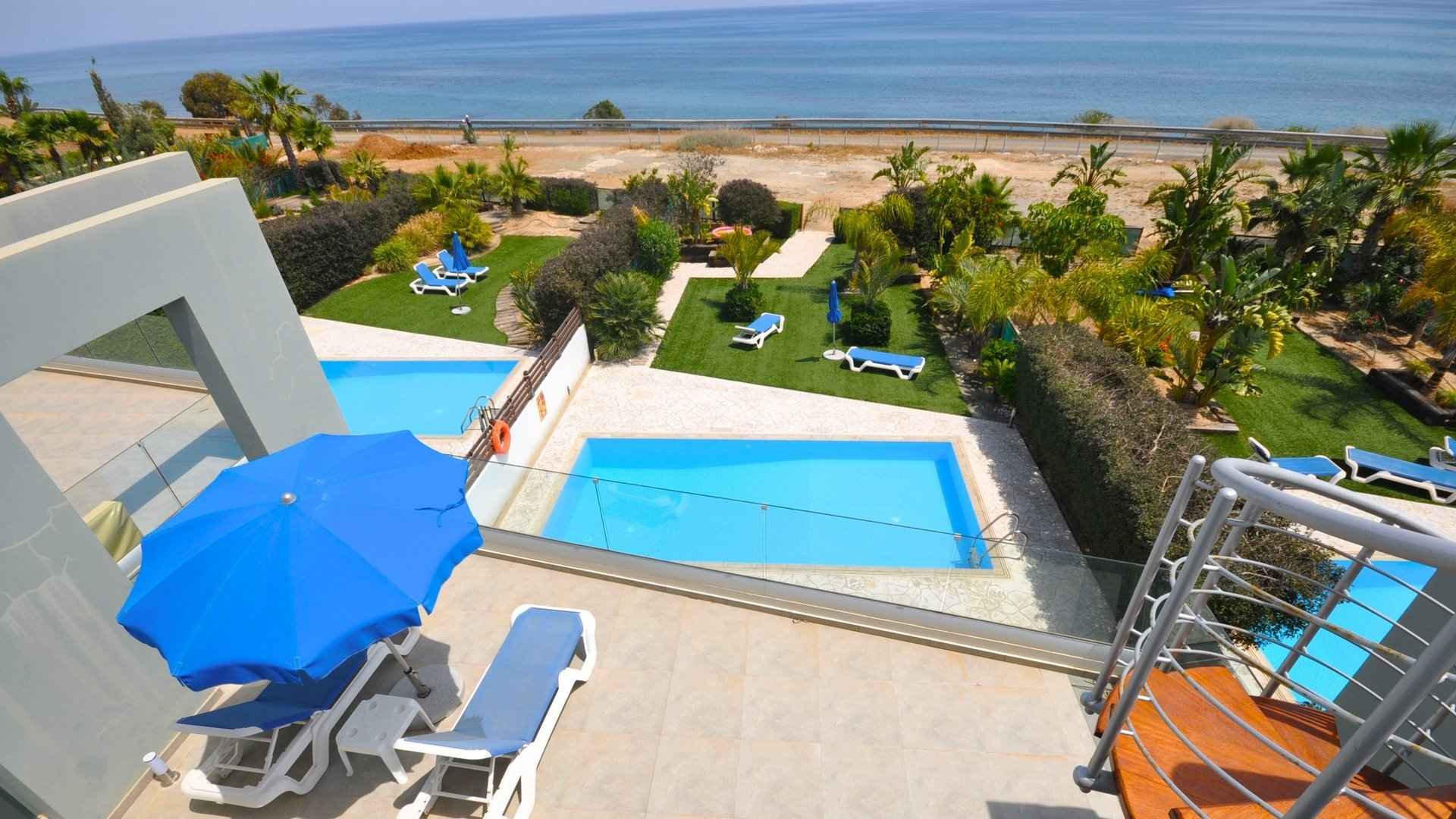 FAROS LUXURY APARTMENTS in Pervolia, Larnaka, Cyprus No. 6983