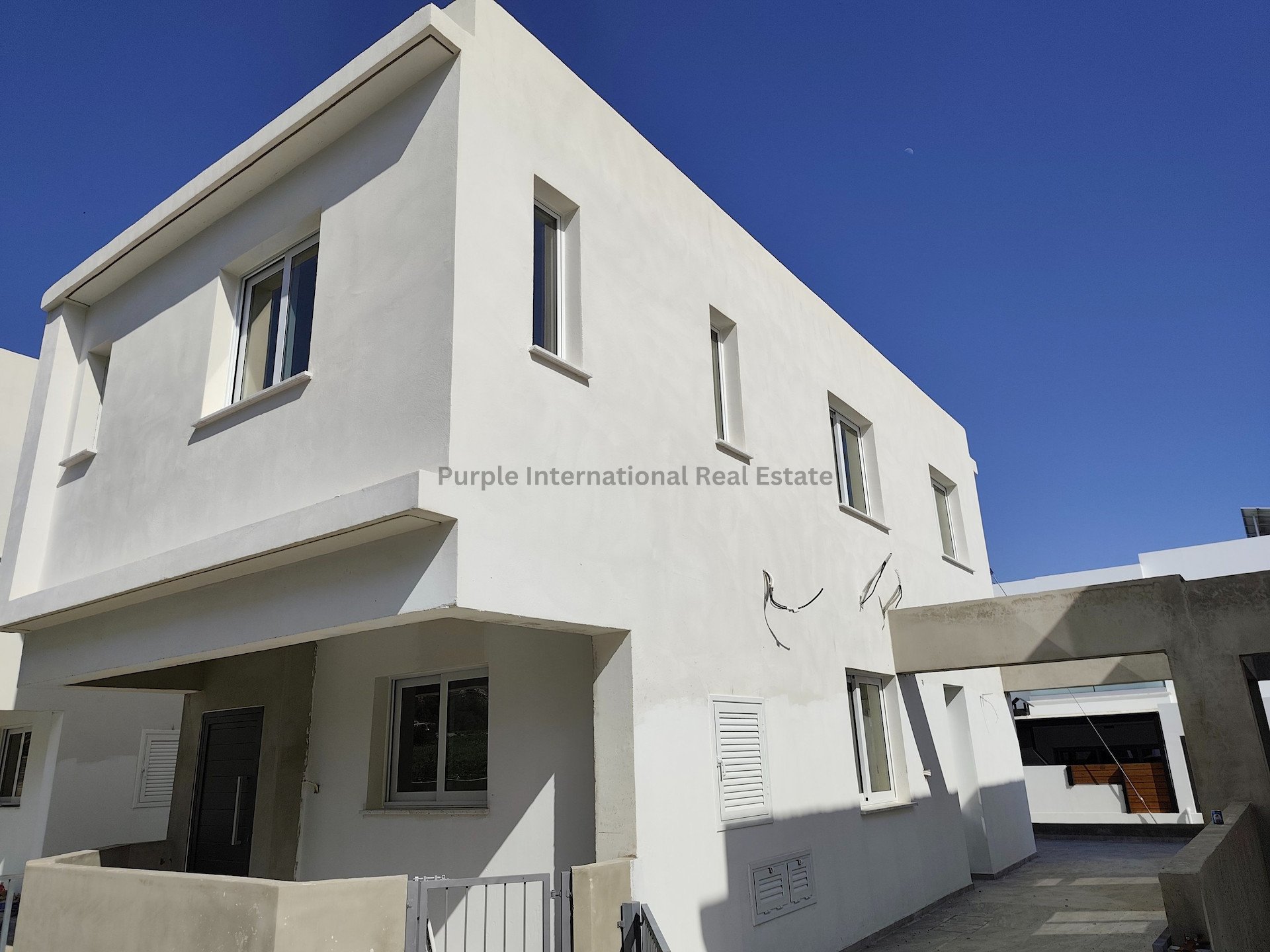 3 bedrooms Villa in Oroklini, Larnaka, Cyprus No. 52412