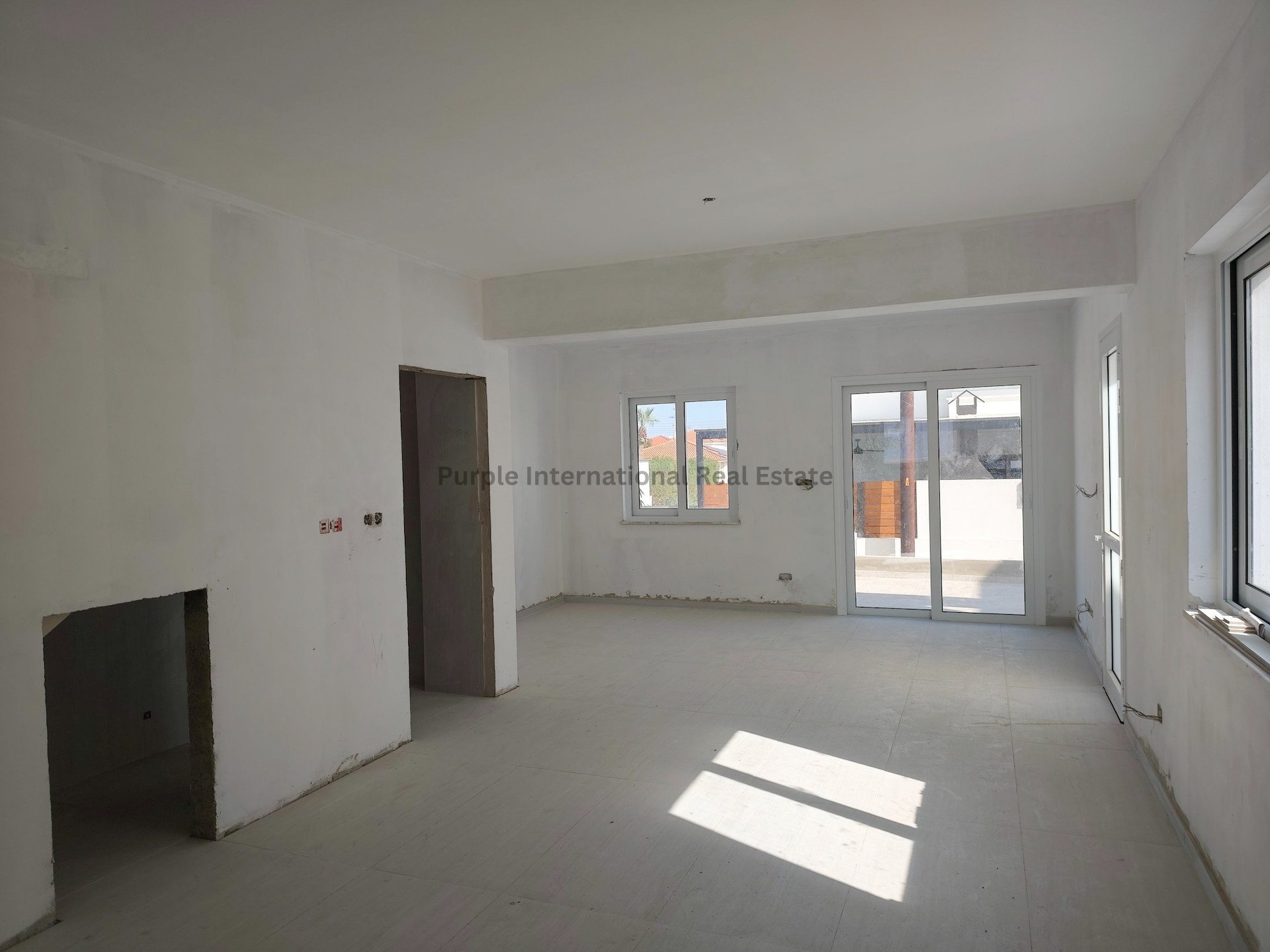 3 bedrooms Villa in Oroklini, Larnaka, Cyprus No. 52412